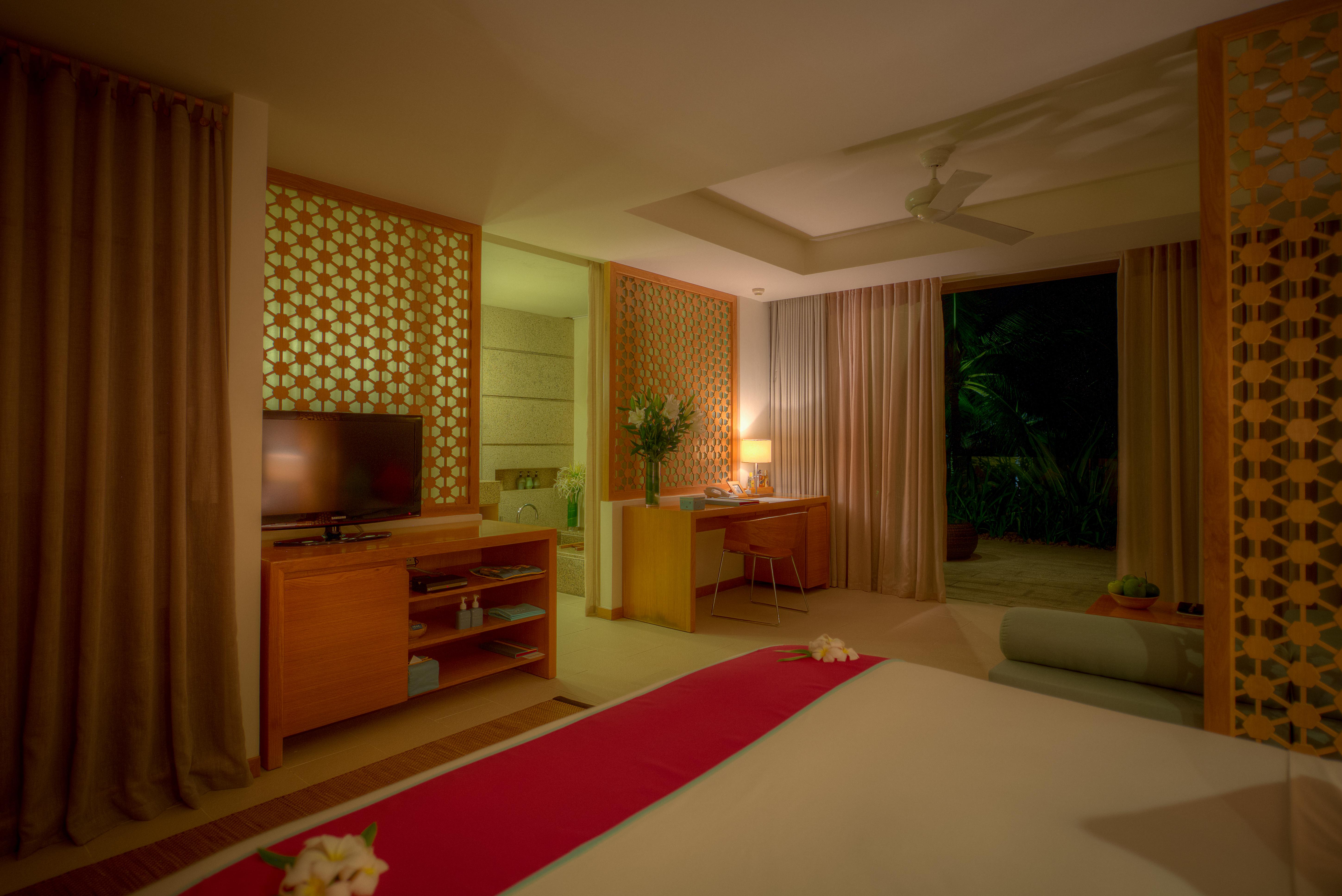 Mia Resort На Транг Екстериор снимка